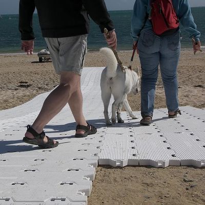 Bom preço O revestimento portátil exterior do polietileno de alto densidade para os eventos ISO9001 certificou em linha