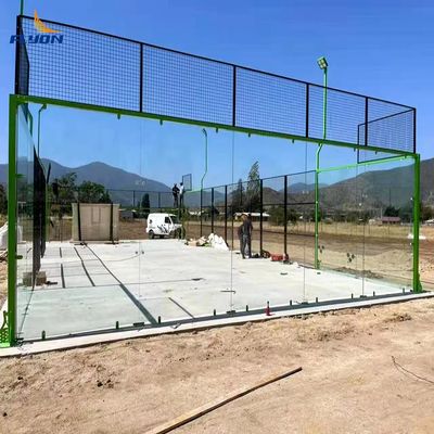 Bom preço Campo de tênis de padel sintético verde premium com superfície lisa em linha