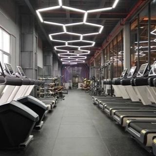 Bom preço ODM preto vermelho de borracha do OEM da cor das telhas de revestimento da sala da aptidão do GYM em linha