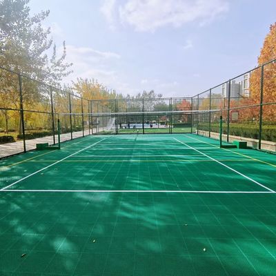 Bom preço Os PP plásticos impermeáveis telham os esportes que pavimentam para a corte de badminton em linha