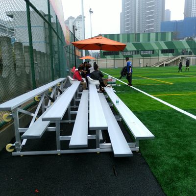 Bom preço Assento portátil móvel do anfiteatro, bancada de alumínio do estádio para o campo de esportes em linha