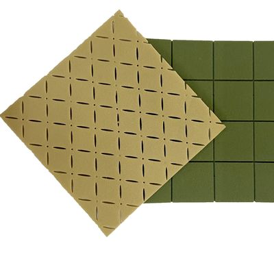 Bom preço Verde / Azul / Chapas de piso de absorção de choque personalizadas Alta resistência ao deslize em linha