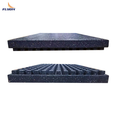 Bom preço O tapete de borracha de 20 libras é uma combinação perfeita de absorção de choques e durabilidade. em linha